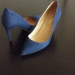 Denim pumps